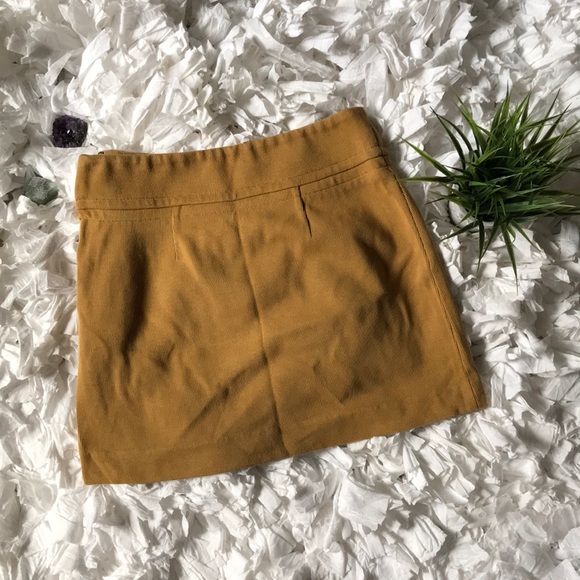 Banana Republic Mustard Color Pencil Skirt || 0 - Picture 3 of 4